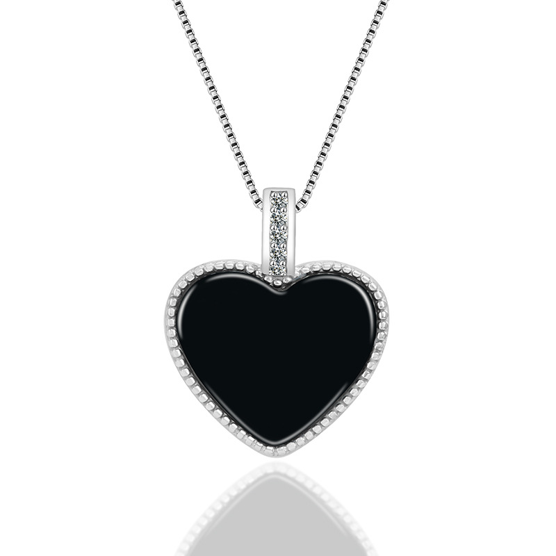 Ink-jade heart-shape pendant